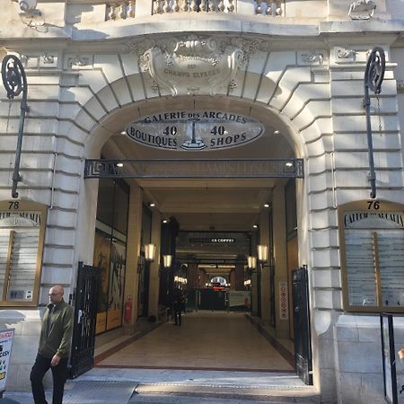 פריז Bel Appartement Champs Elysees Avec 2 Chambres מראה חיצוני תמונה